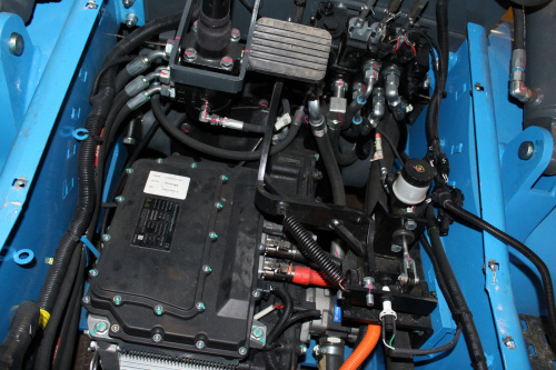 Электрический погрузчик DOLPHINLIFT DLE 35 TX 60