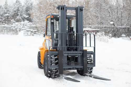 Дизельный погрузчик Goodsense Внедорожный погрузчик GOODSENSE FD30G-X3 3000М 3000Т 4WD XINCHAI АРТ 10200001