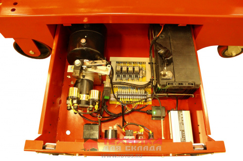 LM WPSM-K-030-040 (c выдвижной платформой)